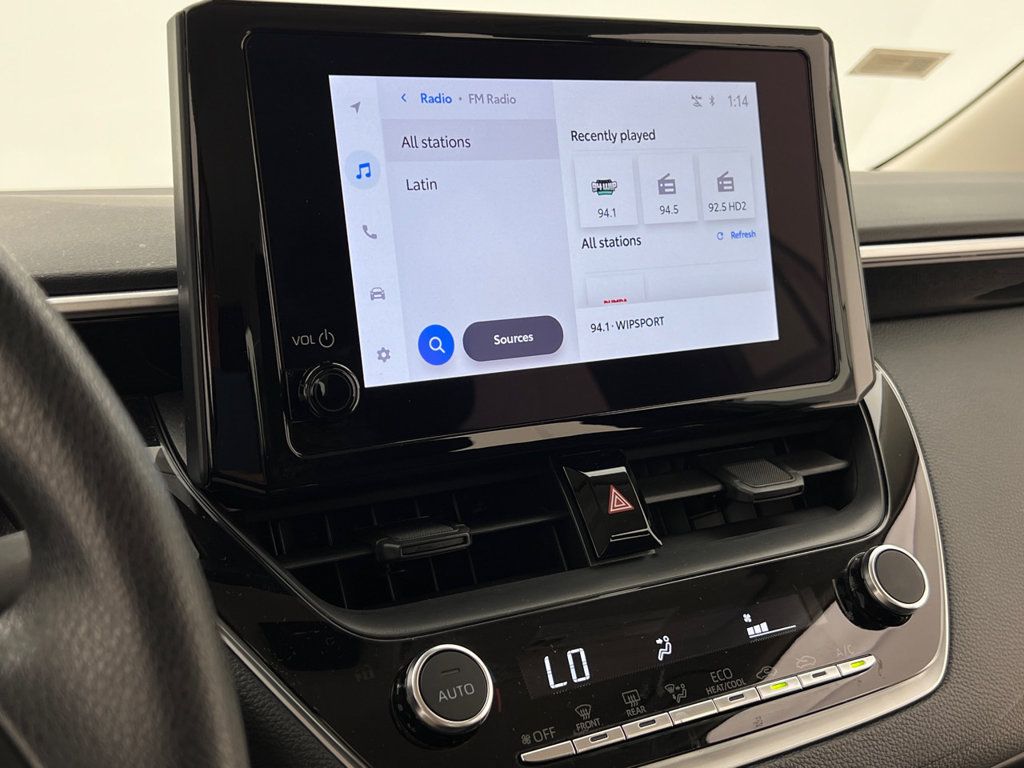 Used 2025 Toyota Corolla LE FWD image 19