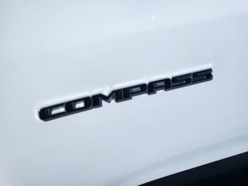 New 2026 Jeep Compass Latitude AWD/4WD image 10