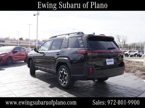 Used 2026 Subaru Outback Touring AWD/4WD image 3