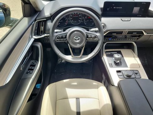 Used 2026 MAZDA CX-90 3.3 Turbo w/ Preferred Package AWD/4WD image 17