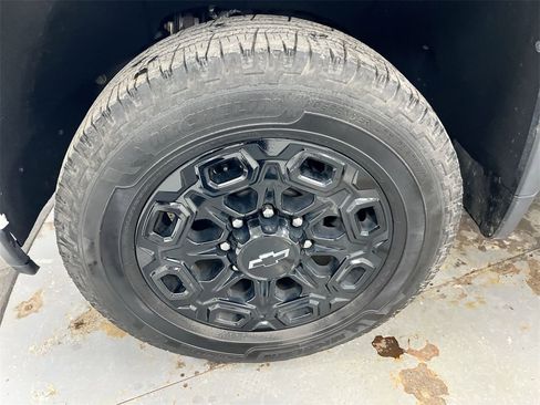 Used 2021 Chevrolet Silverado 2500 LTZ w/ LTZ Plus Package image 26