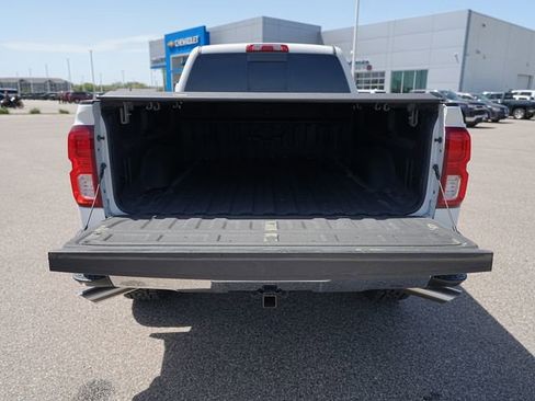 Used 2018 Chevrolet Silverado 1500 LTZ w/ LTZ Plus Package AWD/4WD image 15