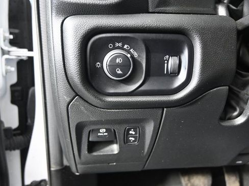 Used 2024 RAM 1500 Big Horn AWD/4WD image 24