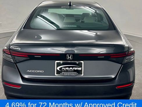 Certified 2025 Honda Accord SE image 6