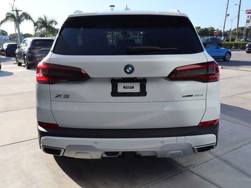 Used 2023 BMW X5 xDrive45e w/ Executive Package AWD/4WD image 5