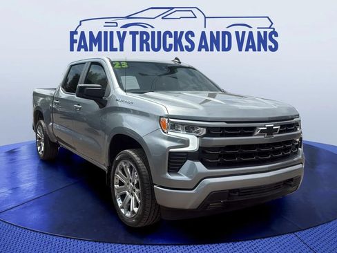 Used 2023 Chevrolet Silverado 1500 RST AWD/4WD image 7