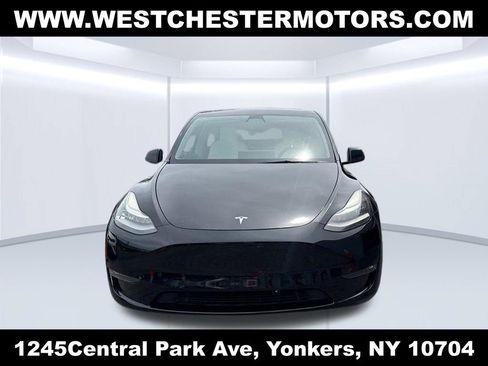 Used 2021 Tesla Model Y Long Range AWD/4WD image 2