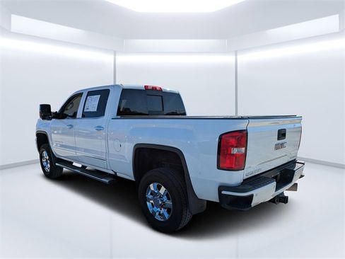 Used 2019 GMC Sierra 3500 Denali image 5