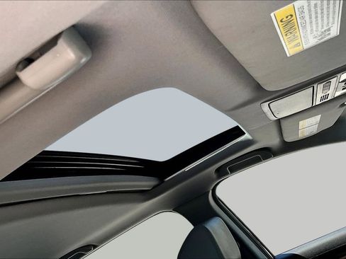 Used 2021 Honda CR-V Touring image 21