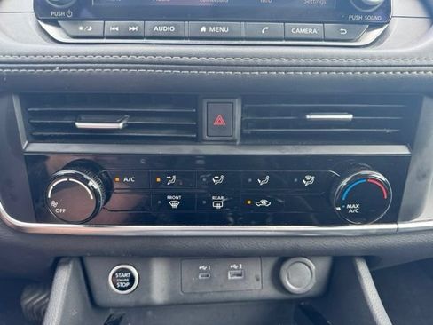 Used 2023 Nissan Rogue S FWD image 6