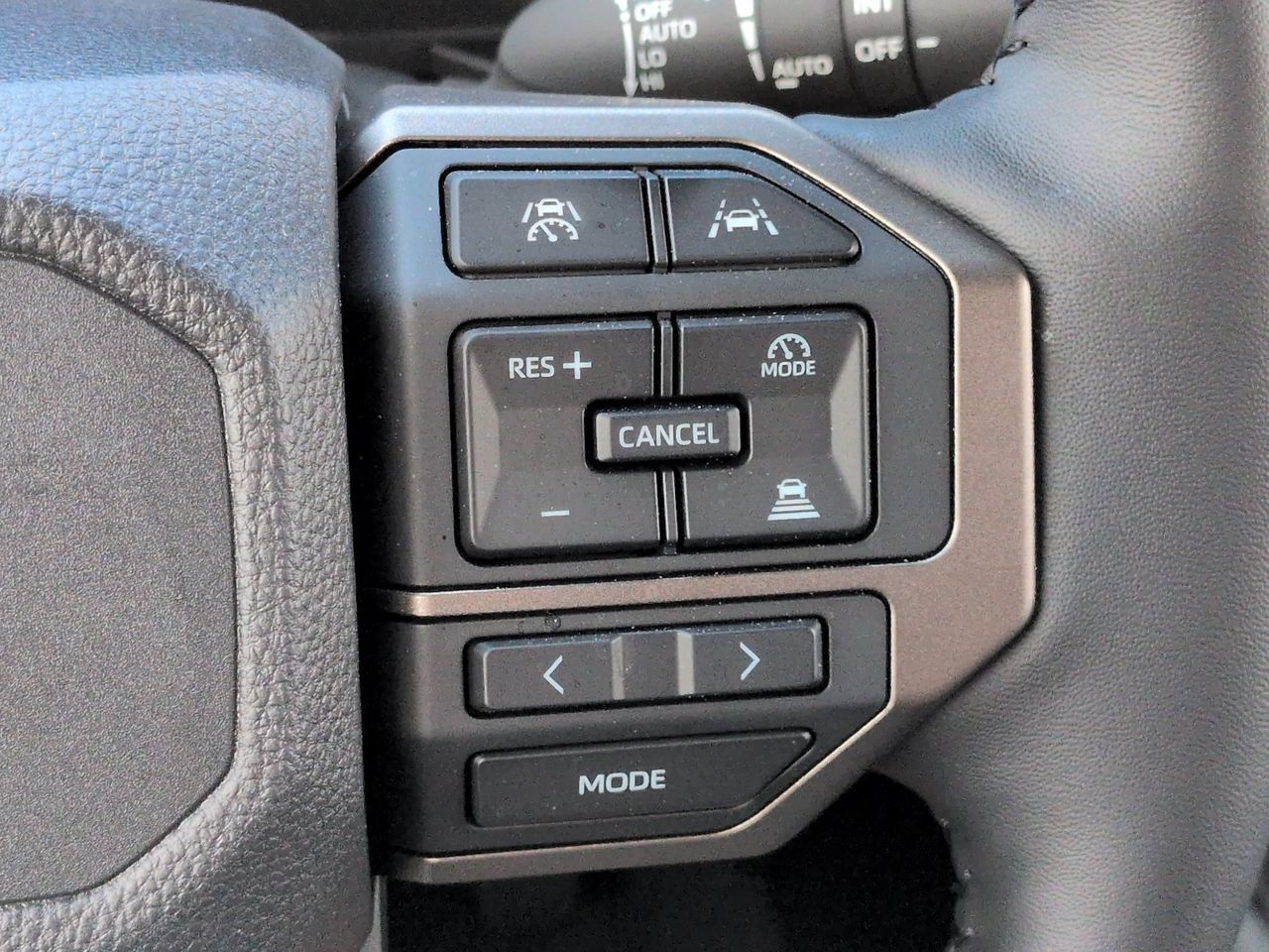 Used 2026 Toyota Land Cruiser w/ Premium Package AWD/4WD image 28