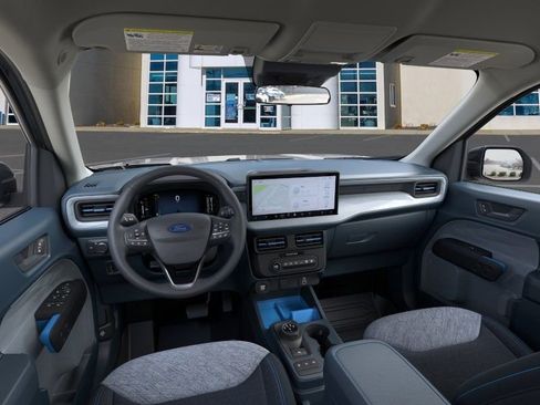 New 2025 Ford Maverick XLT w/ XLT Luxury Package image 9