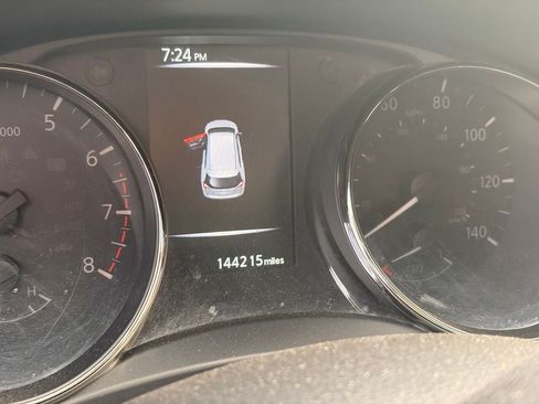 Used 2017 Nissan Rogue S FWD image 10
