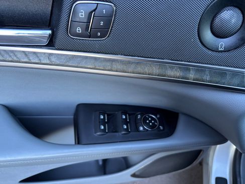 Used 2019 Lincoln Nautilus Reserve image 14