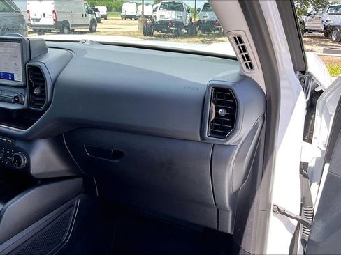 Used 2024 Ford Bronco Sport Outer Banks w/ Tech Package AWD/4WD image 23