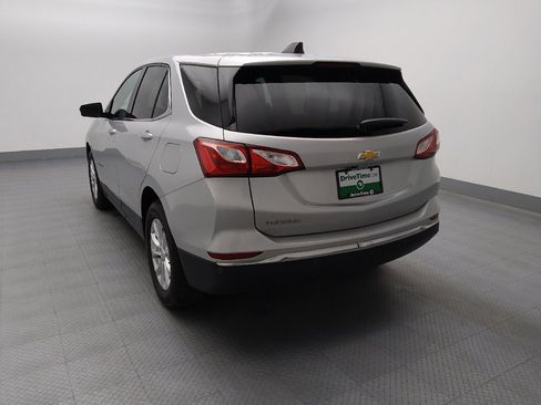 Used 2020 Chevrolet Equinox LT w/ Driver Convenience Package FWD image 6