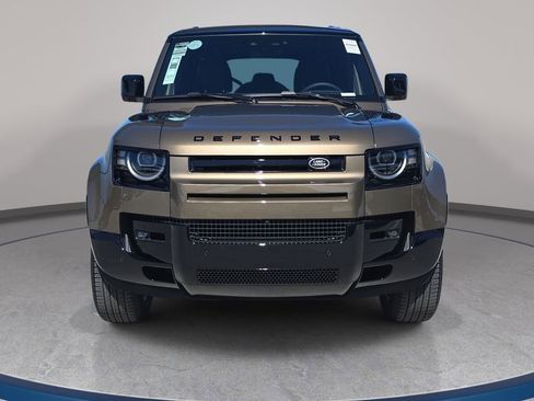 New 2026 Land Rover Defender 110 X-Dynamic SE AWD/4WD image 2
