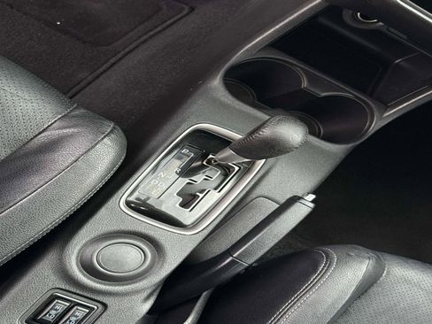 Used 2016 Mitsubishi Outlander SEL FWD image 25