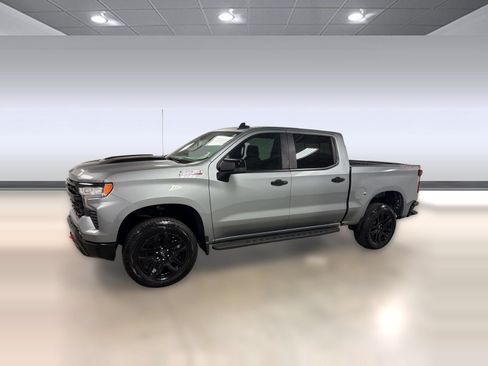 Used 2025 Chevrolet Silverado 1500 LT Trail Boss w/ Convenience Package II AWD/4WD image 27
