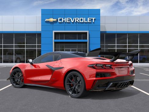 New 2026 Chevrolet Corvette ZR1 w/ ZR1 Carbon Fiber Aero Package image 3