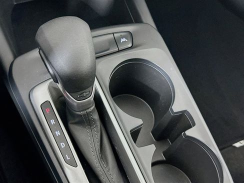 Used 2025 Chevrolet Trax LS image 24