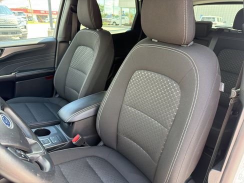 Used 2025 Ford Escape Active FWD image 21