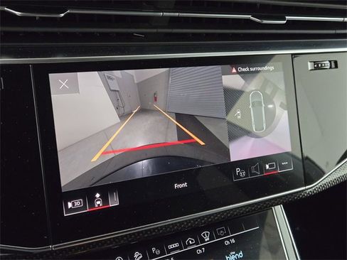 Used 2023 Audi SQ8 Prestige image 35