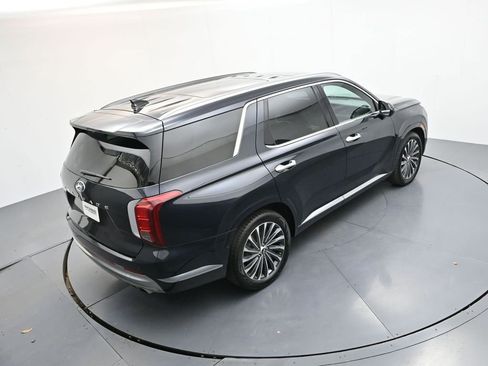 Used 2024 Hyundai Palisade Calligraphy image 31