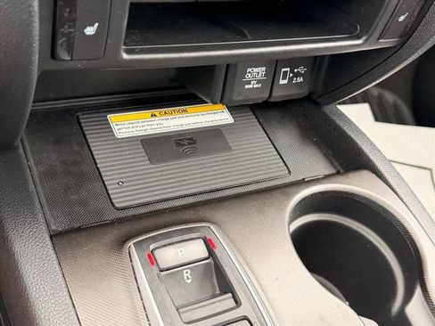 Used 2022 Honda Pilot TrailSport image 28