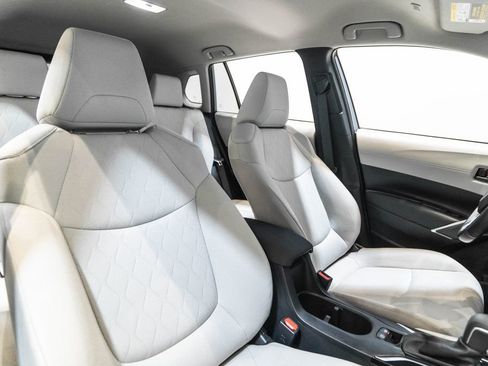 Certified 2023 Toyota Corolla Cross LE image 16