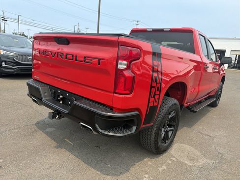 Used 2019 Chevrolet Silverado 1500 Custom Trail Boss AWD/4WD image 5