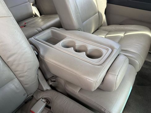 Used 2011 Honda Odyssey EX-L image 37