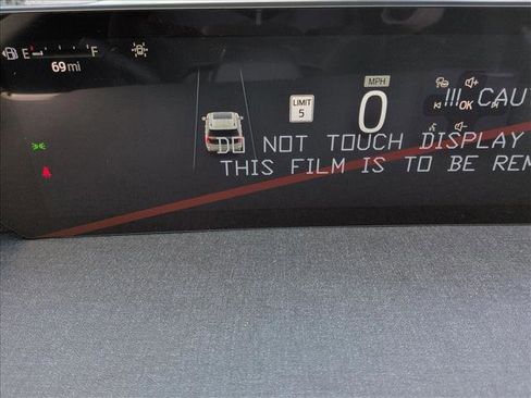 New 2025 Ford Expedition Active image 11