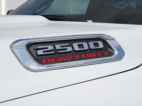 Used 2024 RAM 2500 Big Horn w/ Off Road Package AWD/4WD image 38