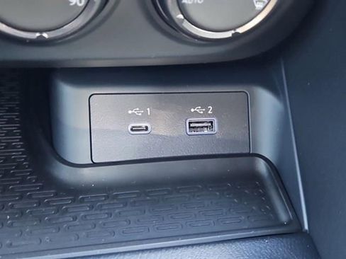 New 2025 Nissan Z Performance w/ Floor Mat Package image 29