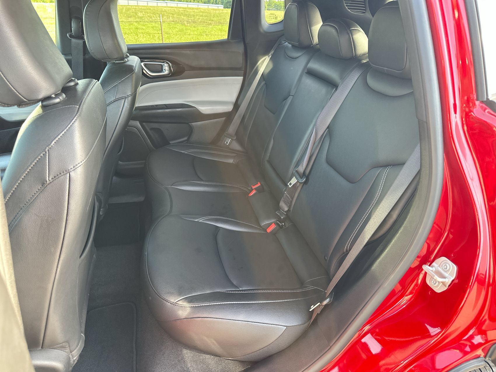 Used 2025 Jeep Compass Limited AWD/4WD image 22