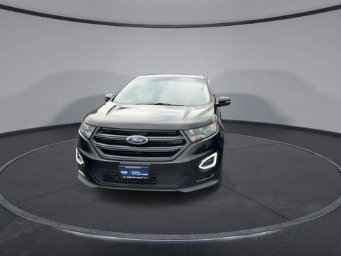Certified 2018 Ford Edge Sport w/ Technology Package AWD/4WD image 3