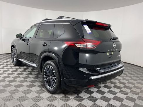 New 2026 Nissan Rogue Platinum image 7