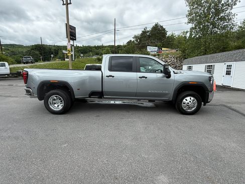 New 2026 GMC Sierra 3500 Pro AWD/4WD image 6