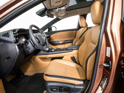 Used 2024 Lexus RZ 300e Premium w/ Technology Package image 9