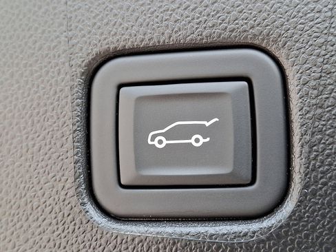 Used 2023 Chevrolet Blazer LT w/ Convenience Package image 30