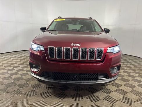 Used 2022 Jeep Cherokee Latitude Lux w/ Sun & Sound Group image 2