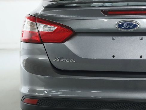 Used 2013 Ford Focus SE image 42