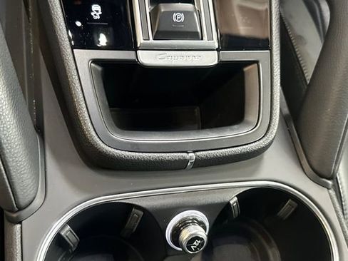 Used 2019 Porsche Cayenne image 37