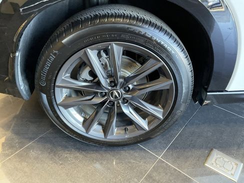 Used 2025 Acura ADX A-Spec image 8