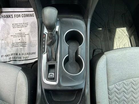 Used 2023 Chevrolet Equinox LS w/ LS Convenience Package FWD image 27