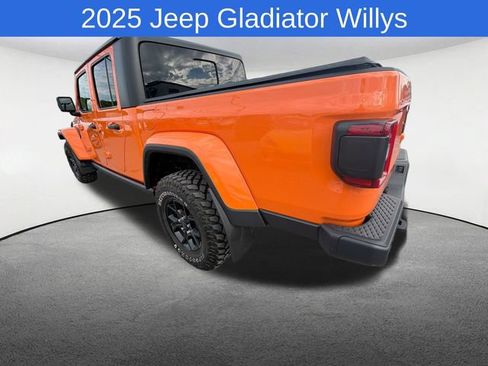 Used 2025 Jeep Gladiator Sport AWD/4WD image 14
