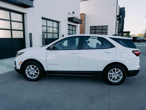 Used 2024 Chevrolet Equinox LS image 4