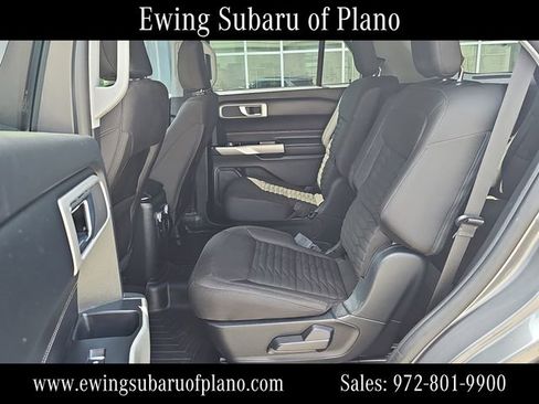 Used 2021 Ford Explorer XLT RWD image 24