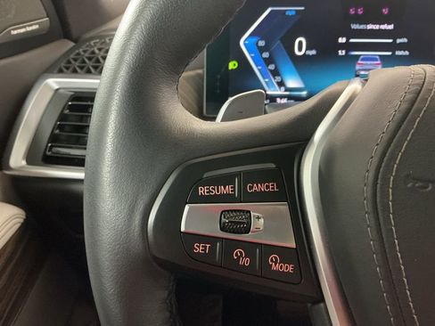 Certified 2025 BMW X5 xDrive50e AWD/4WD image 17